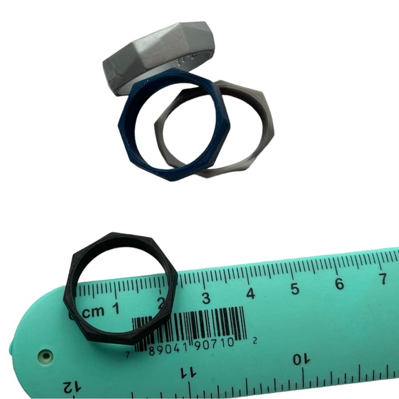 NEW 4 Men’s Silicone Rings Wedding Bands Size 12 NWT Zitahli Silver Black Blue - Picture 5 of 10